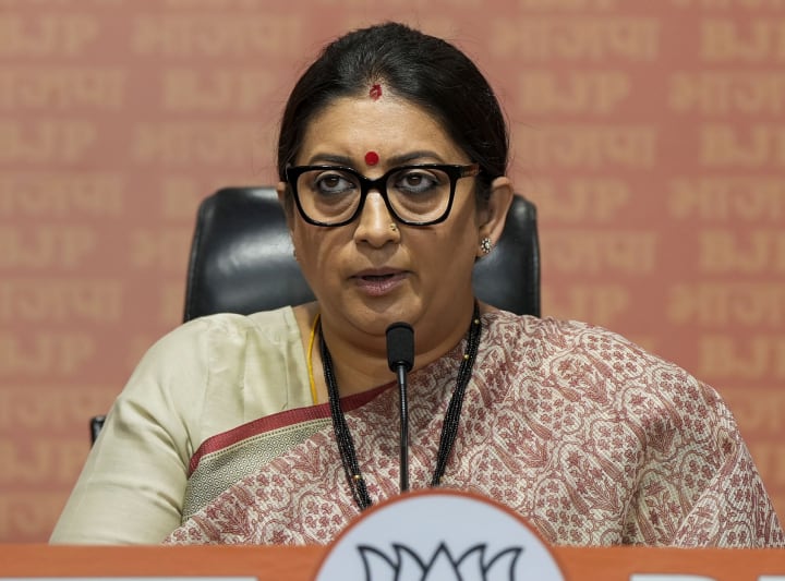 Smriti Irani's taunt on opposition meeting, 'Those who did not want to see each other, today...'