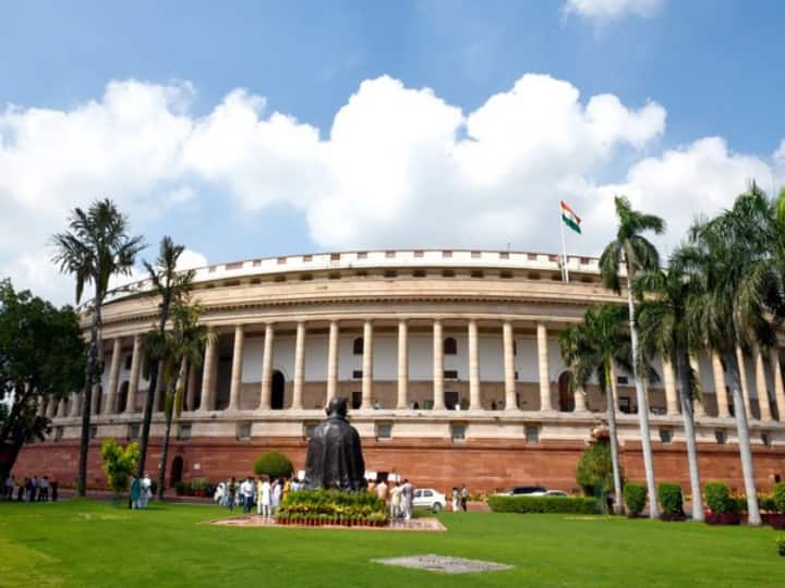 Delhi Service Bill may be introduced in the Parliament today, MPs of 'INDIA' will make strategy, chances of ruckus again