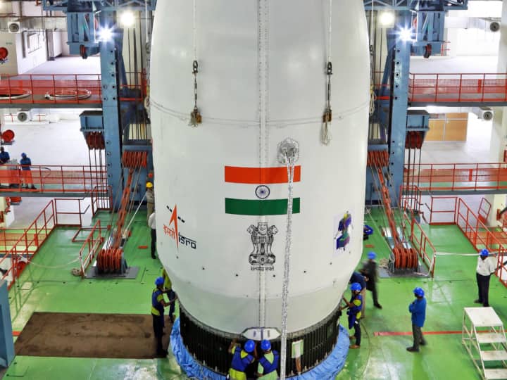 This important part of Chandrayaan-3 attached to the launch vehicle, know where the preparations for the launch have reached