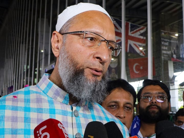 'What happened to Bulldozer and Thunk Do?'  Owaisi furious over Muslim student getting beaten up by other kids