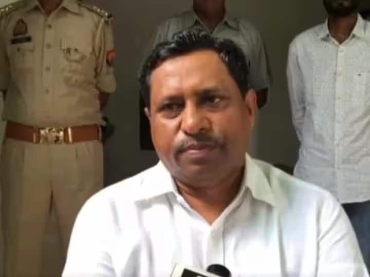 Who is BJP MP Ram Shankar Katheria?  On what charge was sentenced to 2 years, will the MP be snatched away?