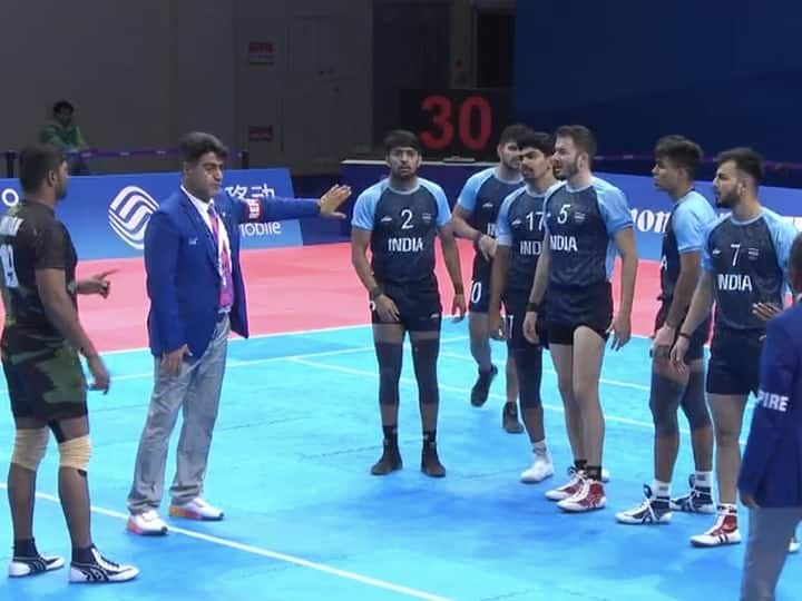 Asian Games: India crushed Pakistan badly in the semi-finals of Kabaddi, won the match 61-14.