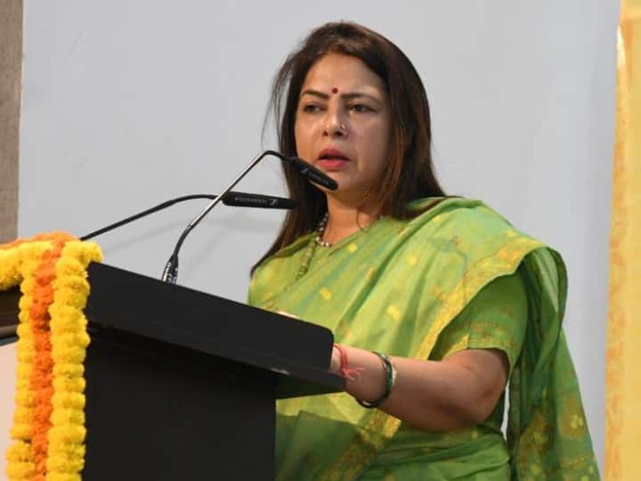 In the matter of Indians stranded in Israel, Union Minister Meenakshi Lekhi said - PMO is keeping an eye