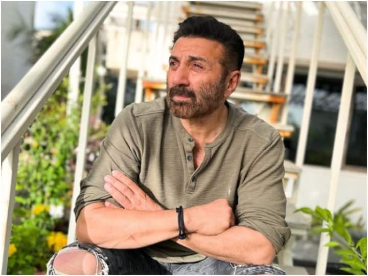 When Sunny Deol drank alcohol for the first time to fit in the foreign society, told how was the experience