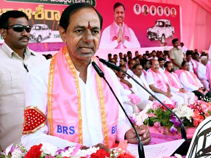 'If voted to power, we will build a special IT park for Muslim youth in Hyderabad', Telangana CM