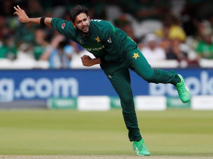 Imad Wasim: Pakistani all-rounder Imad Wasim said goodbye to international cricket, this was his career