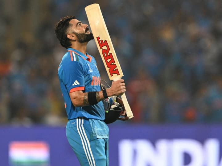 In the World Cup, King Kohli scored 401 runs by running 7 kilometers, number-1 in scoring runs without boundary.