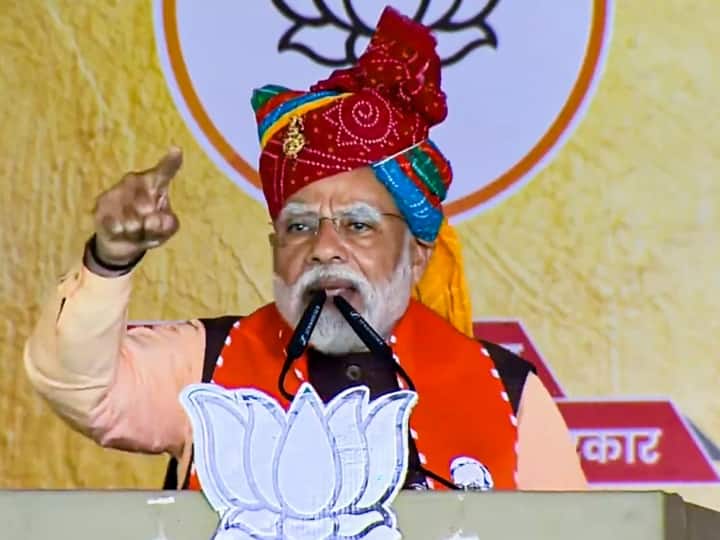 'Rajesh Pilot is no more, Congress is venting his anger on his son', PM Modi alleged