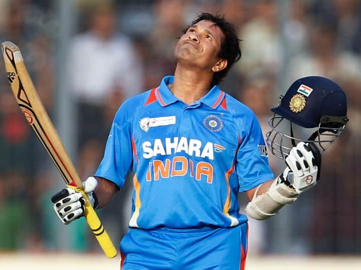 When India defeated South Africa under the captaincy of Dhoni, Sachin had washed the bowlers.