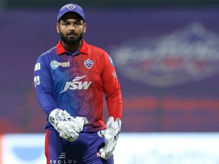 For the first time, Rishabh Pant will be seen sitting with the current captain, Ricky Ponting in the auction hall.