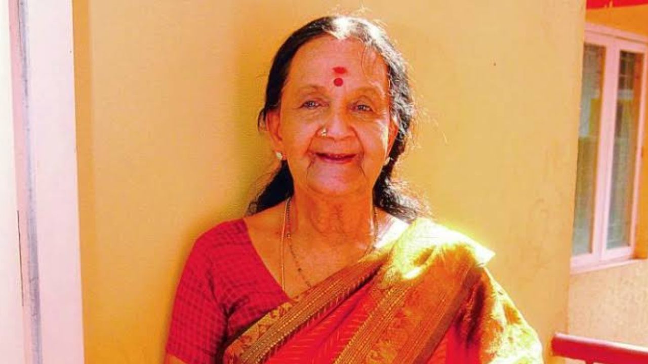 R Subbalakshmi Passed Away