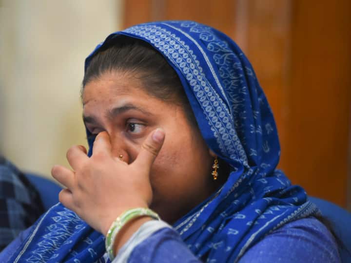 Even after the Supreme Court's decision, will the accused in the Bilkis Bano case be saved from going to jail?  understand