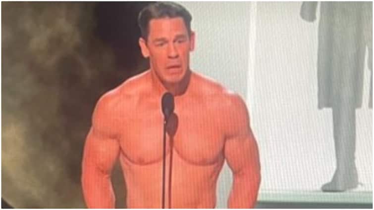 John Cena arrived on the Oscar stage without clothes and presented the award, video goes viral