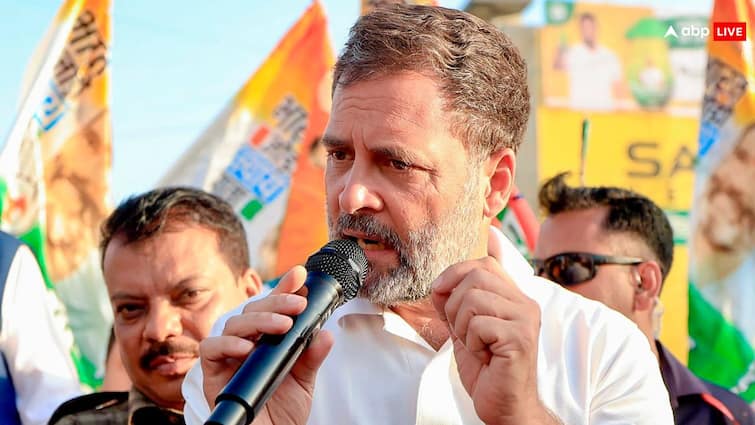 Political turmoil over BJP MP Hegde's statement, Rahul said - 'PM's silence on changing the Constitution is dangerous'